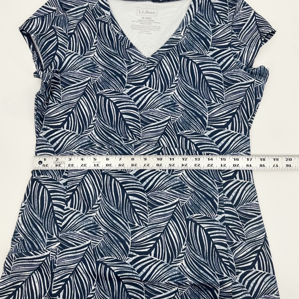 L.L. Bean V Neck Knit Dress Navy White Leaf Print Medium - Picture 6 of 10